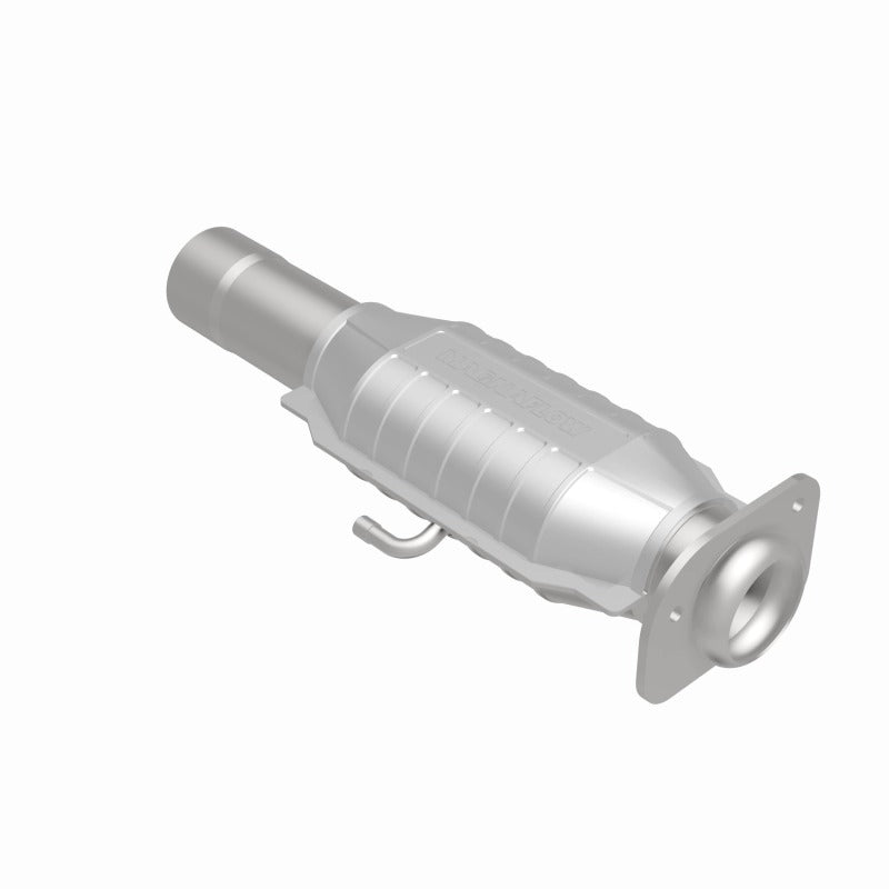 MagnaFlow Conv DF GM 86 90 catalytic converter for offroad performance