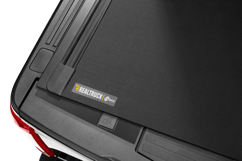 BAK 21-22 Ford F-150 (Incl. 2022 Lightning) Revolver X4s bed cover on truck