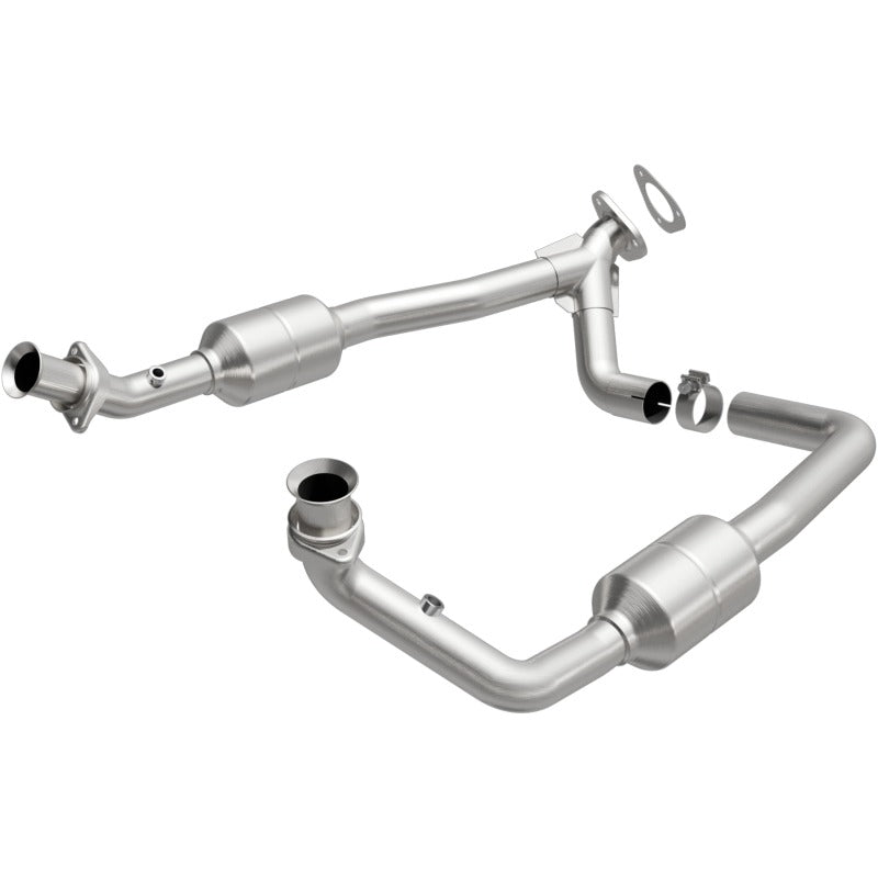 MagnaFlow 2003 Ford E-350 Super Duty 5.4L Direct Fit Converter Secondary image