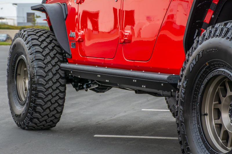 DV8 Offroad 2019+ Jeep Gladiator Side Step/Sliders on red Jeep