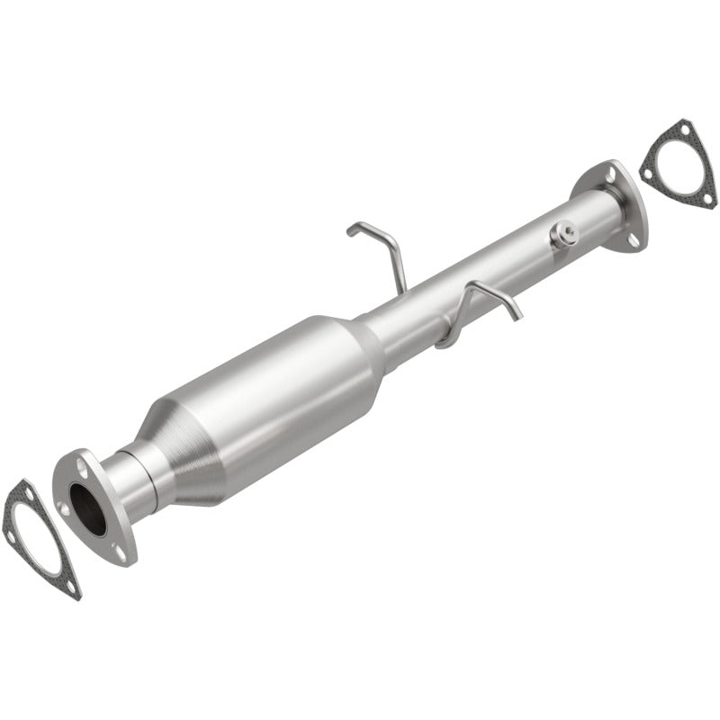 MagnaFlow Direct Fit Catalytic Converter 96-00 GM S-10/Sonoma/Homb Secondary image