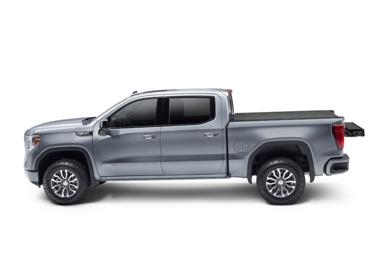 BAK 19-21 Chevy Silverado/GM Sierra Revolver X4s 5.10ft Bed Cover (New Body Style) on truck with off road parts.