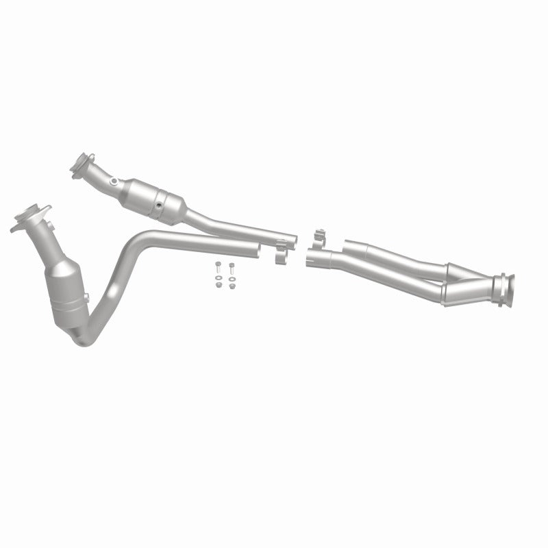 MagnaFlow Conv Direct Fit 2015 Ford Transit-150/250/350 V6 3.7L catalytic converter and installation hardware