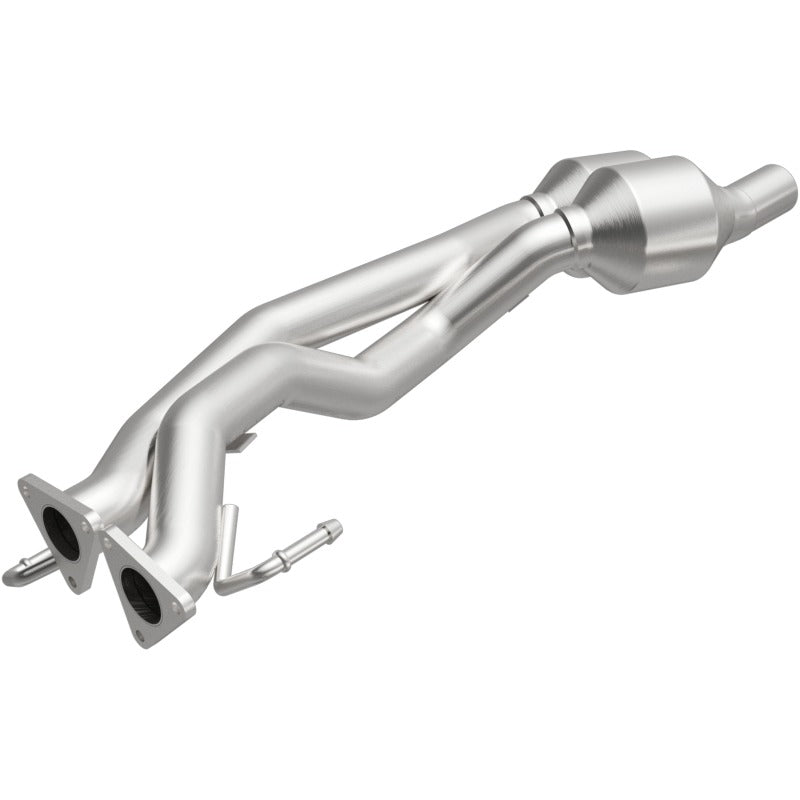 MagnaFlow Direct Fit Catalytic Converter 07 VW Touareg 3.6L Rear Secondary image