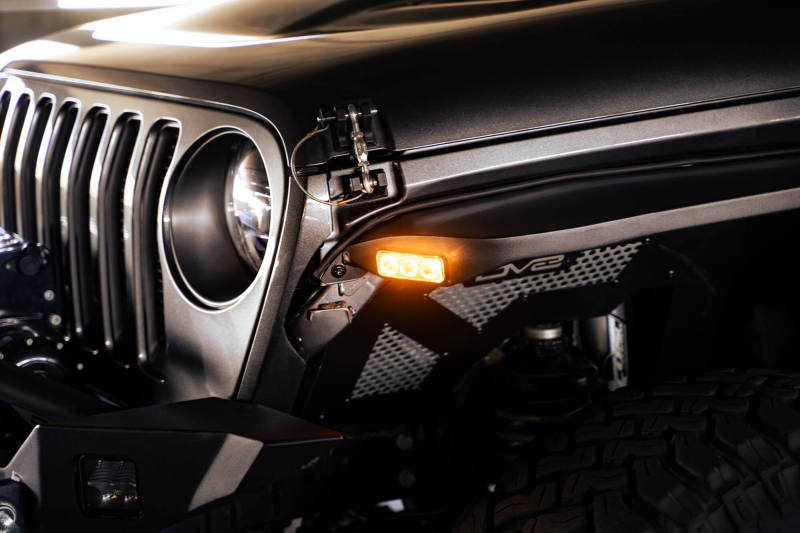 DV8 Offroad 18-23 Jeep Wrangler JL Slim Fender Flares with lighting