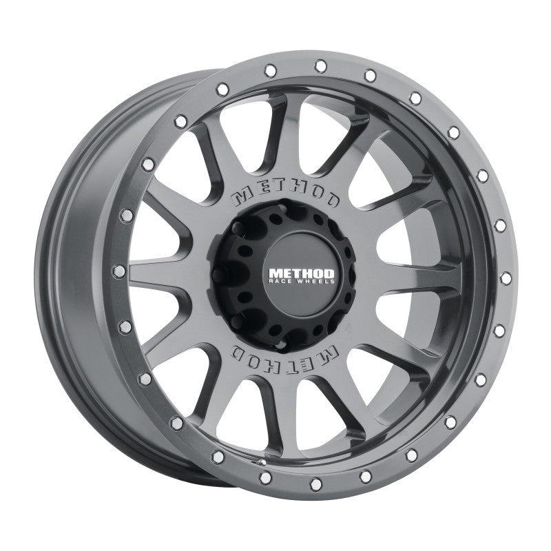 Method MR605 NV 20x10 -24mm Offset 8x6.5 121.3mm CB Gloss Titanium Wheel Secondary image
