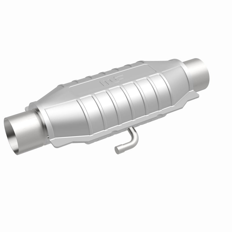 MagnaFlow Conv Universal 2.5 inch T2 Rear catalytic converter for offroad performance upgrades