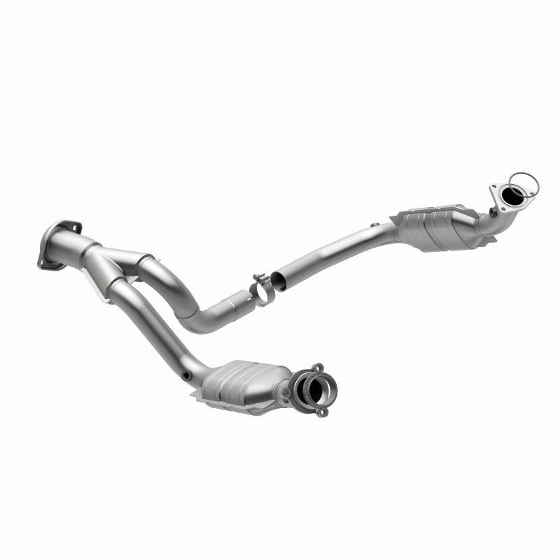 MagnaFlow Conv DF 07-08 Escalade 6.2 Driver Side OEM catalytic converter for offroad performance upgrades.