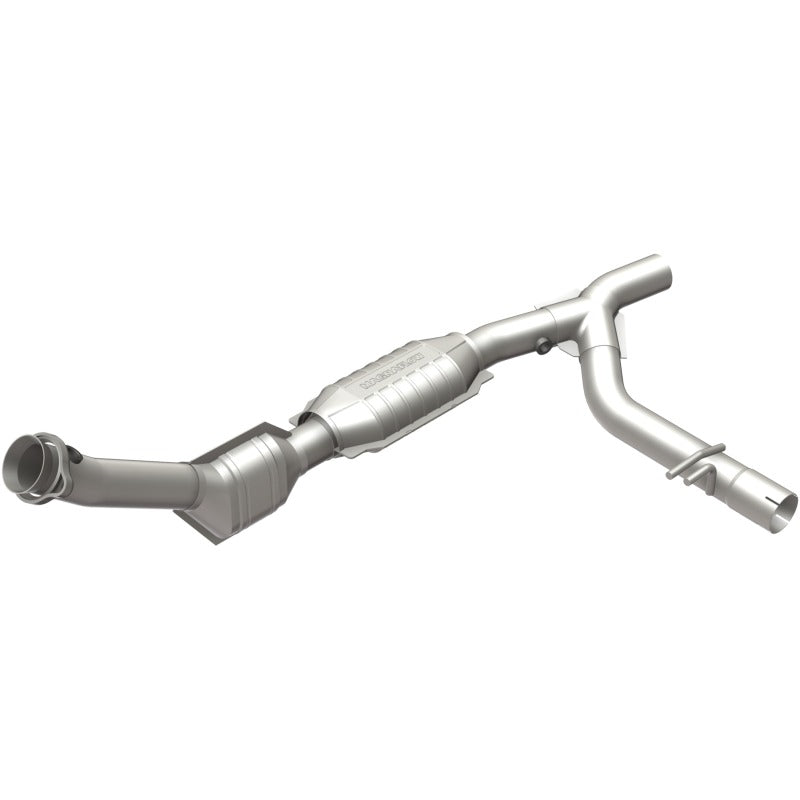 MagnaFlow Direct Fit Catalytic Converter 99-00 Ford Trucks 5.4L Secondary image