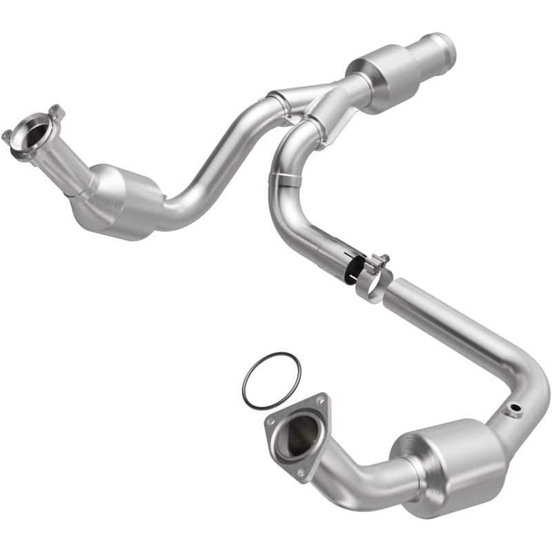 MagnaFlow 11-15 GMC Yukon 6.2L Direct Fit Converter Secondary image