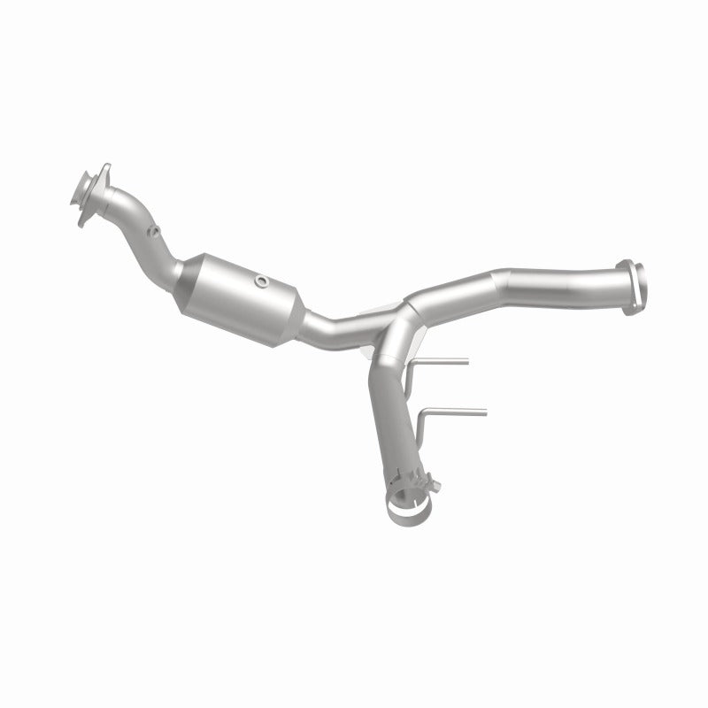 MagnaFlow 15-17 Ford F-150 XL V6 3.5L OEM Grade Direct Fit Catalytic Converter for performance offroad parts