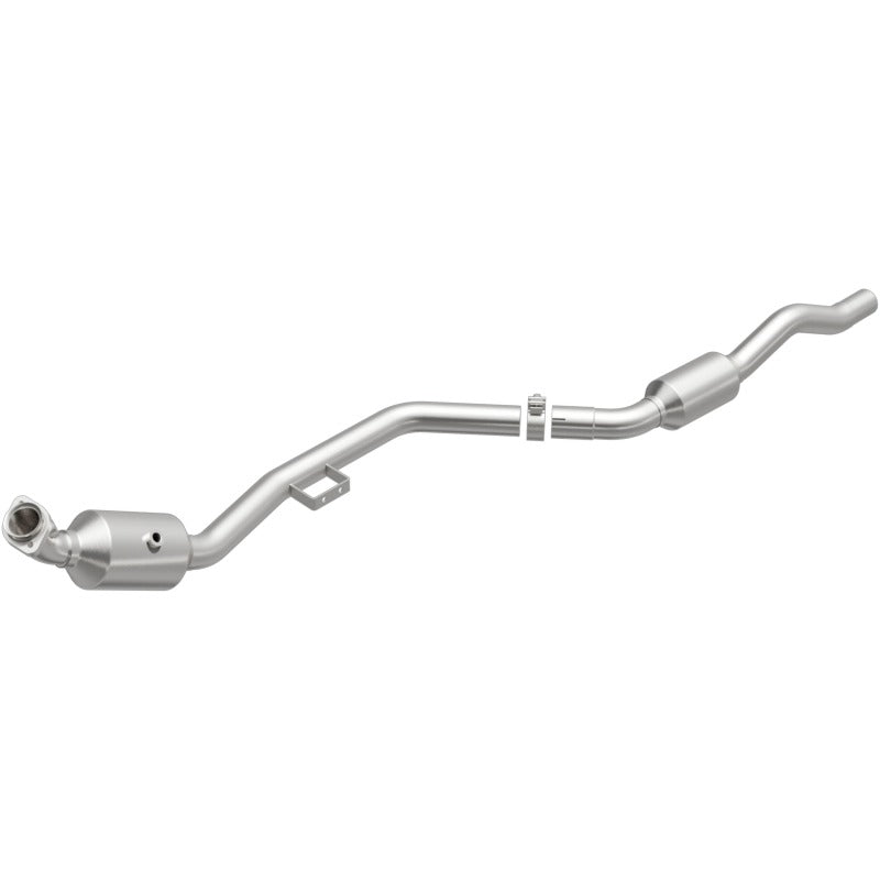MagnaFlow Direct Fit Catalytic Converter 07-09 Mercedes E350 3.5L Secondary image