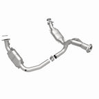 MagnaFlow Conv DF 07-08 Escalade 6.2 Driver Side OEM catalytic converter for performance offroad parts.