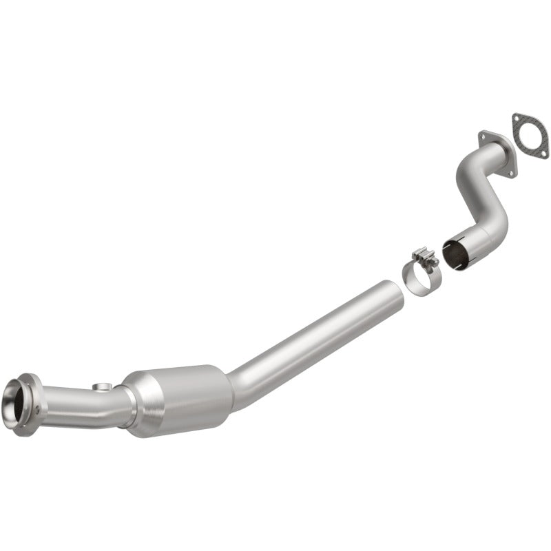 MagnaFlow Direct Fit Catalytic Converter 2005-2006 Pontiac GTO 6.0L Underbody Secondary image