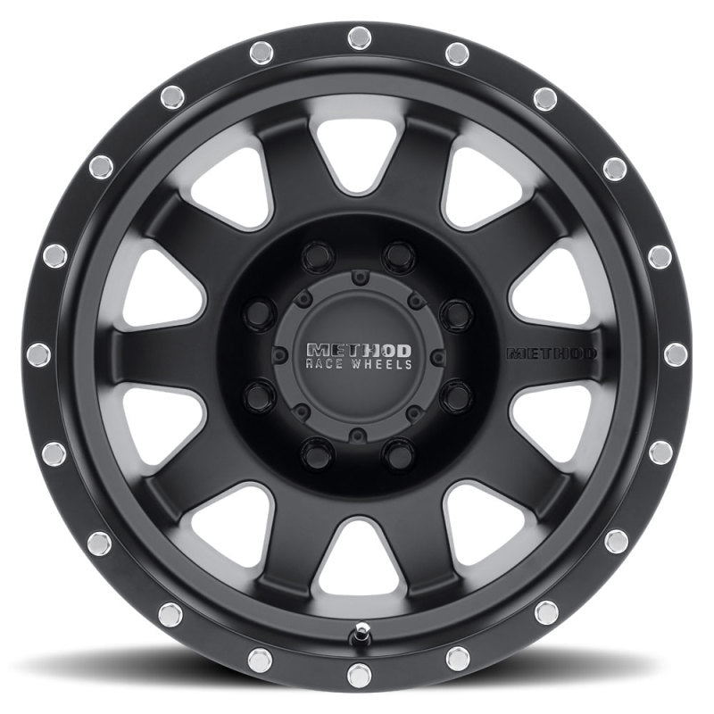 Method MR301 The Standard 16x7 0mm Offset 8x6.5 130.81mm CB Matte Black Wheel Secondary image