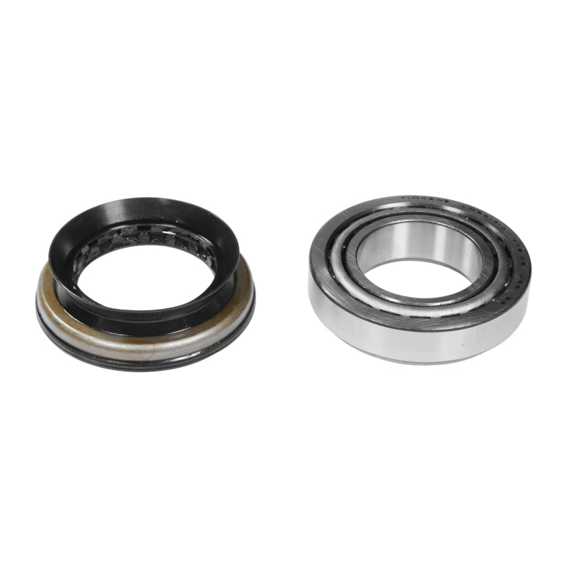Yukon Gear JL Rear Axle Bearing and Seal Kit Secondary image