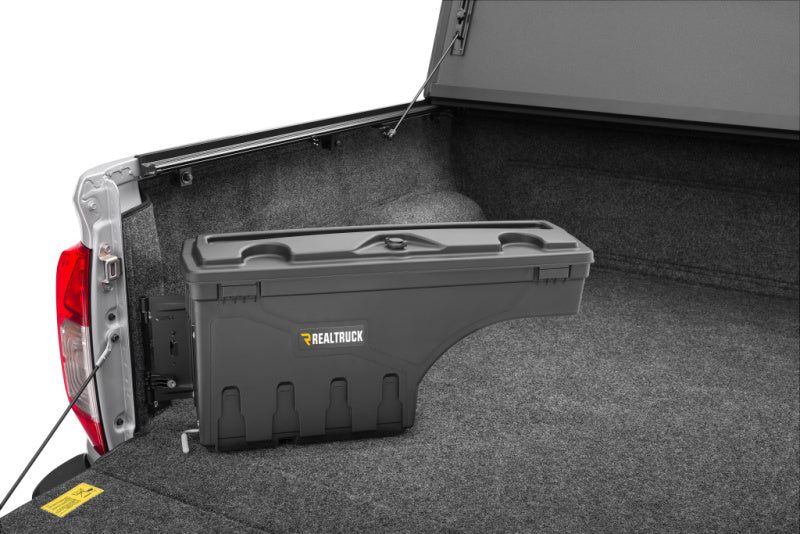 UnderCover 2022 Nissan Frontier Ext/Crew All Beds Drivers Side Swing Case - Black Smooth Secondary image
