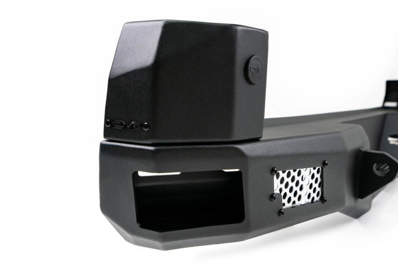 DV8 Offroad 16-23 Toyota Tacoma MTO Series Rear Bumper detail