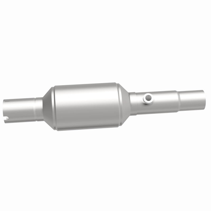 MagnaFlow Conv DF Cherokee-Grand Cherokee 96- direct fit catalytic converter for offroad performance upgrades.