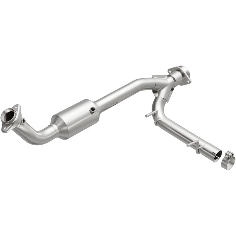 MagnaFlow Direct Fit Catalytic Converter 05-06 Lincoln Navigator 5.4L w/ 3in Main Piping Secondary image