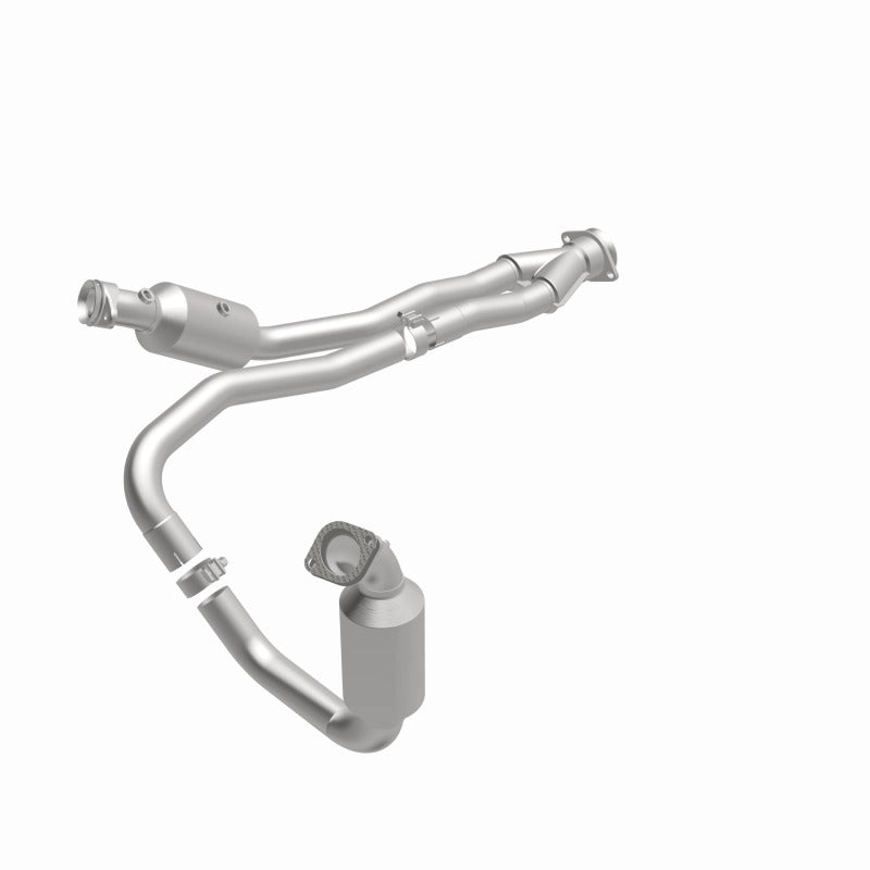 Magnaflow Conv DF 2015-2017 Transit-150 V6 3.5 OEM Underbody exhaust system for performance offroad parts.