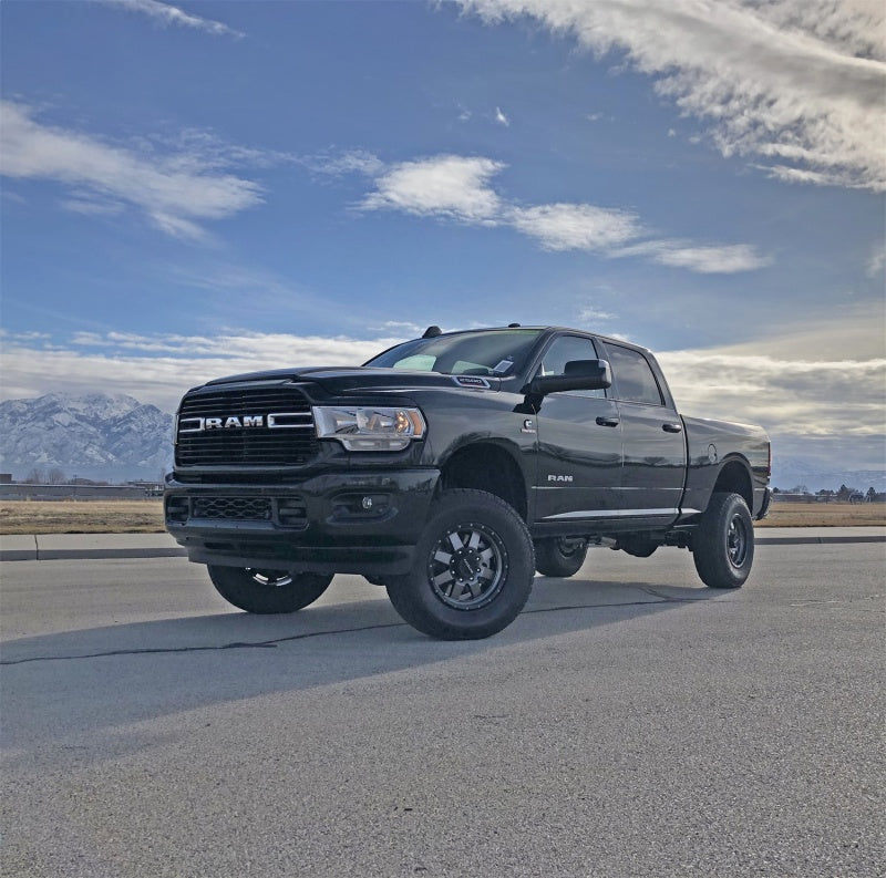 Tuff Country 19-23 Dodge Ram 3500 4x4 3in Lift w/Front Shock Extension Brackets Kit Secondary image