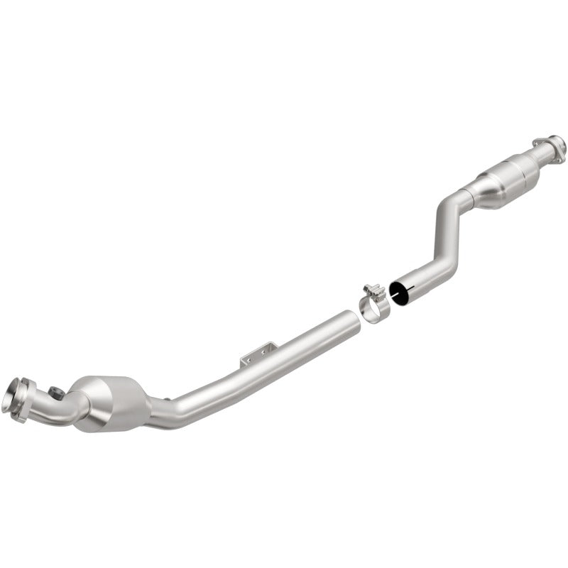 MagnaFlow Direct Fit Catalytic Converter 99-00 Mercedes E430 4.3L Secondary image