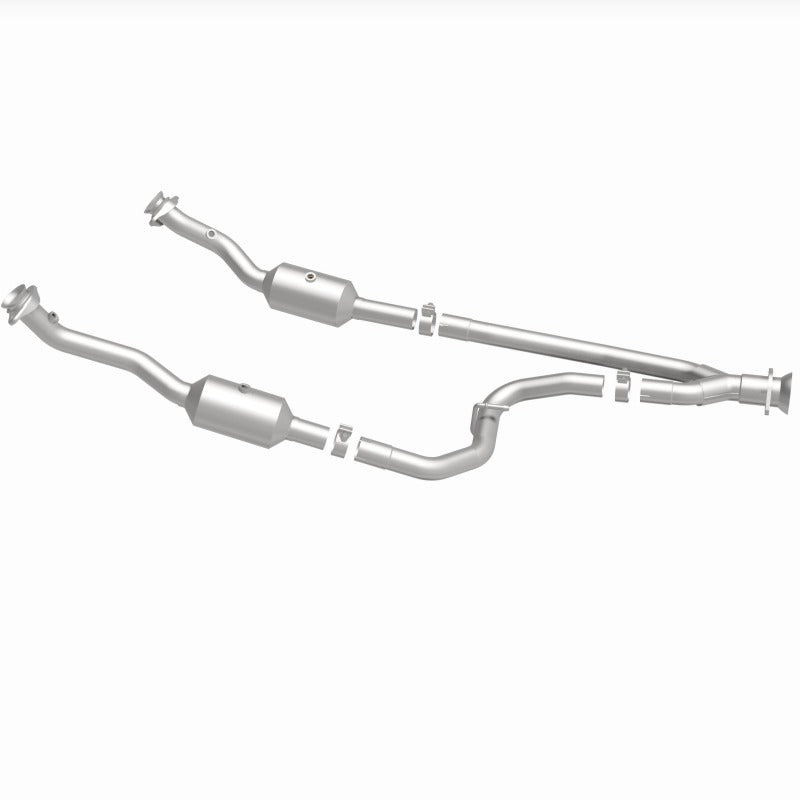 MagnaFlow 20-21 Ford Transit-150 Single Underbody V6 3.5L RWD Direct-Fit Catalytic Converter for offroad performance upgrades