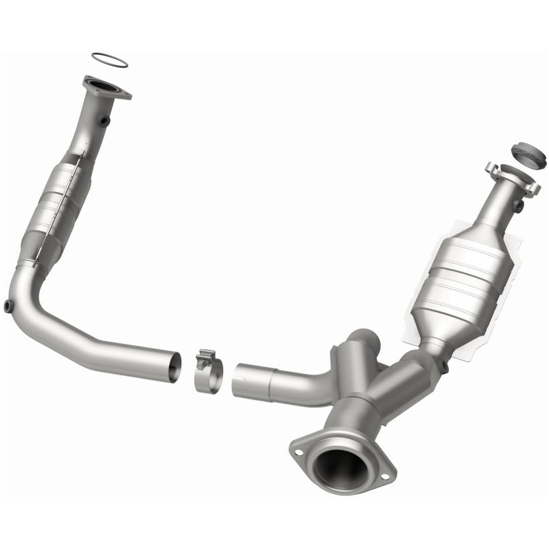 MagnaFlow Conv DF 07-08 Escalade 6.2 Driver Side OEM catalytic converter for offroad parts and performance upgrades.