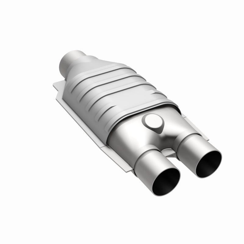 MagnaFlow Conv Univ 2.5/2 S/D FED catalytic converter