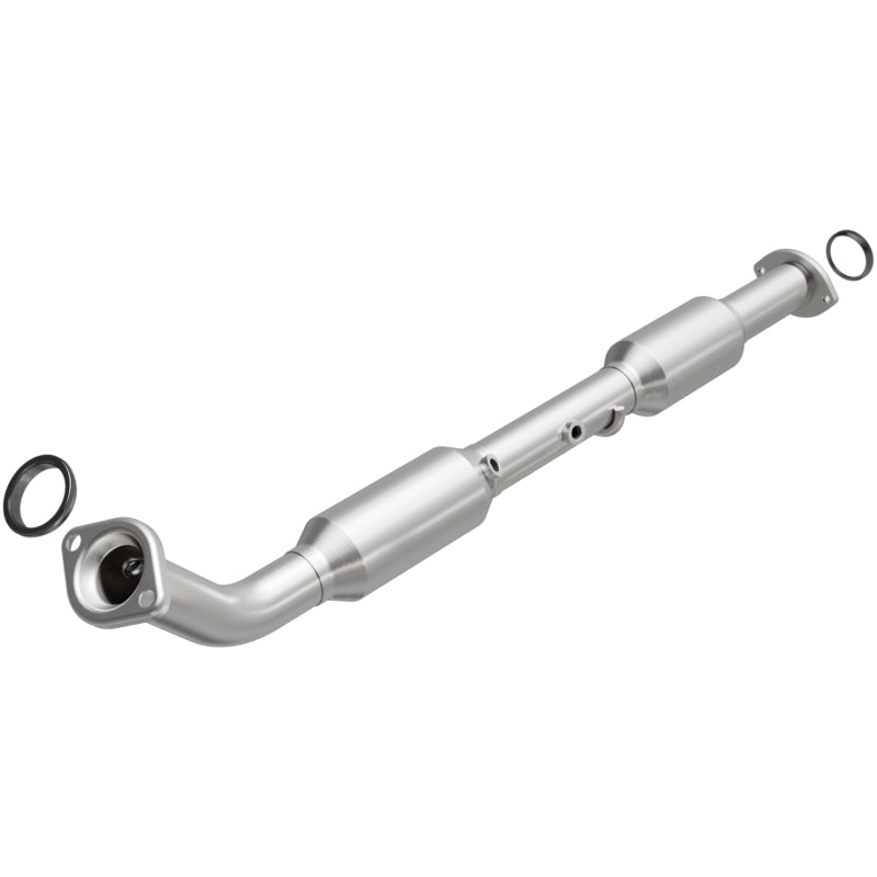 MagnaFlow Direct Fit Catalytic Converter 05-12 Toyota Tacoma L4-2.7L Secondary image