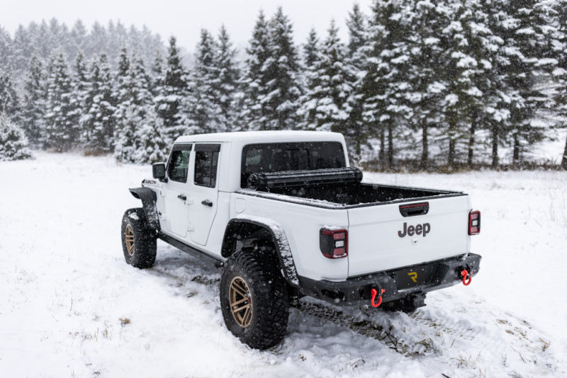 BAK 20-21 Jeep Gladiator Revolver X4s 5ft Bed Cover in snow