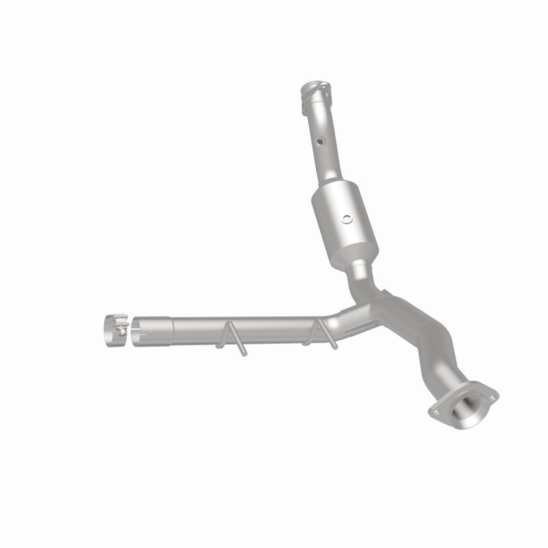 MagnaFlow 15-17 Ford F-150 XL V6 3.5L OEM Grade Direct Fit Catalytic Converter for performance offroad parts
