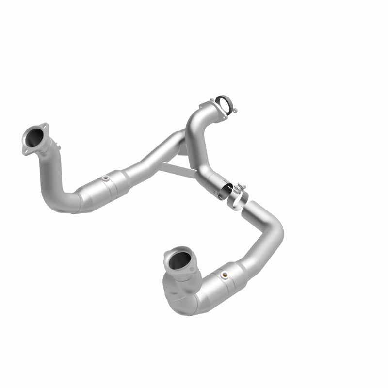 MagnaFlow Conv Direct Fit 11-14 Ford F-250 Super Duty / 350 Super Duty V8 6.2L exhaust component for offroad upgrades.