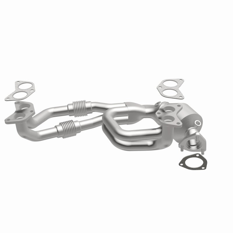 MagnaFlow Converter Direct Fit 06-11 Subaru Impreza 2.5L exhaust components with gaskets for easy installation.