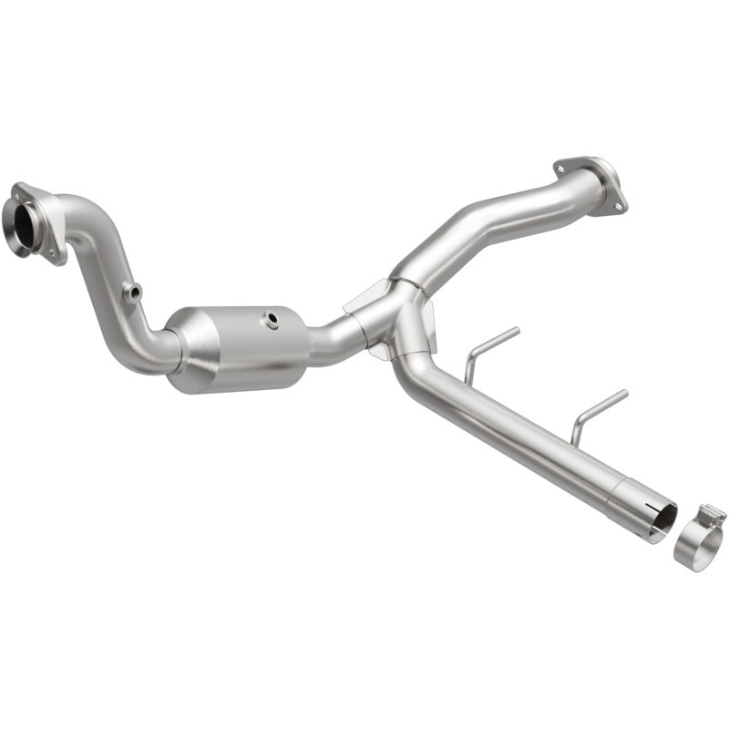 MagnaFlow Direct Fit Catalytic Converter 15-17 Ford F150 V6 2.7L OEM Underbody Secondary image