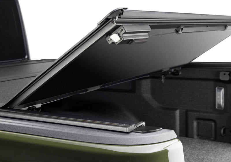 BAK 17-25 Honda Ridgeline 5.4ft. Bed BAKFlip MX4 TS cover open
