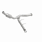 Magnaflow Conv DF 2011-2014 F-150 5.0L Underbody exhaust