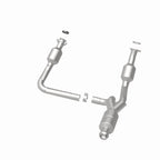 MagnaFlow Conv Direct Fit 14-16 GMC Sierra 1500 V6 4.3L catalytic converter parts