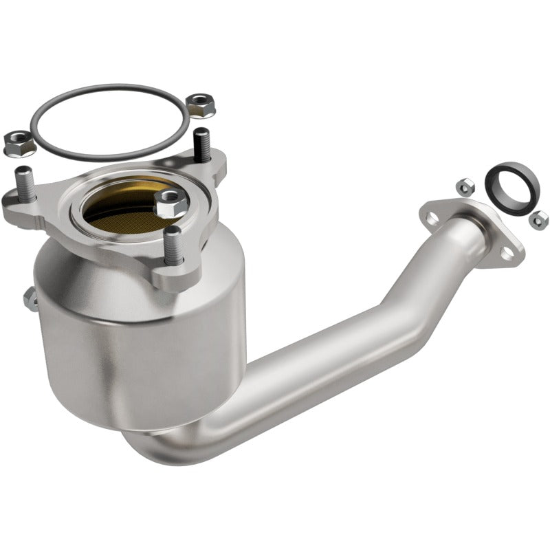MagnaFlow Direct Fit Catalytic Converter 04-06 Suzuki Aerio 2.3L (CA Emissions) Secondary image