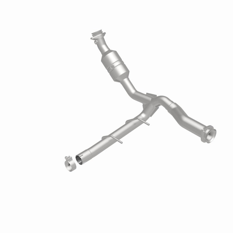 Magnaflow Conv DF 2011-2014 F-150 5.0L Underbody catalytic converter