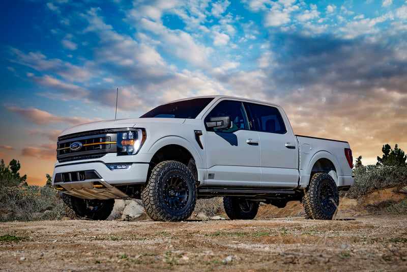 ICON 21-23 Ford F150 Tremor 2.5-3in 2.5 Series VS IR Coilover Kit on lifted truck