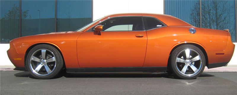 Eibach Pro-Kit for 11-12 Dodge Challenger R/T 5.7L Hemi V8 / 11 Challenger SRT-8 6.4L Hemi V8 side view