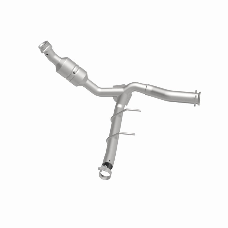 Magnaflow Conv DF 2011-2014 F-150 5.0L Underbody for offroad parts