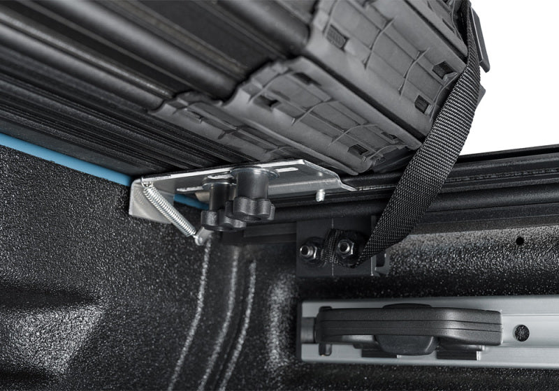 BAK 2022 Ford Maverick 4.5ft Revolver X4s cover detail