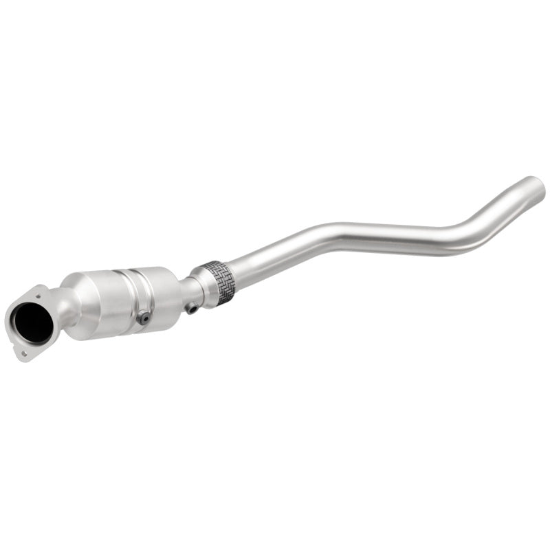 MagnaFlow DF Cat Conv 05-09 Chrysler 300/Dodge 06-09 Charger/05-07 Magnum 5.7L P/S *NOT CALIFORNIA* Secondary image