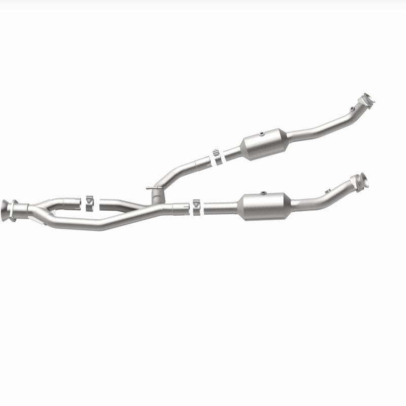 MagnaFlow 20-21 Ford Transit-150 Single Underbody V6 3.5L RWD Direct-Fit Catalytic Converter for offroad performance upgrades