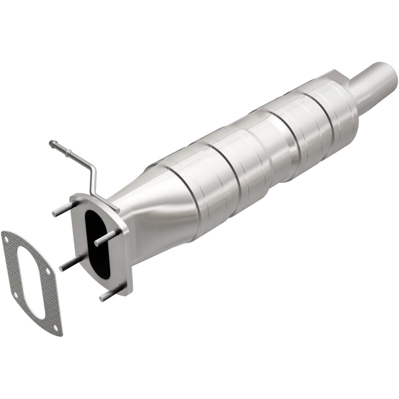 MagnaFlow Direct Fit Catalytic Converter 05-07 Ford F-Series Rear Secondary image