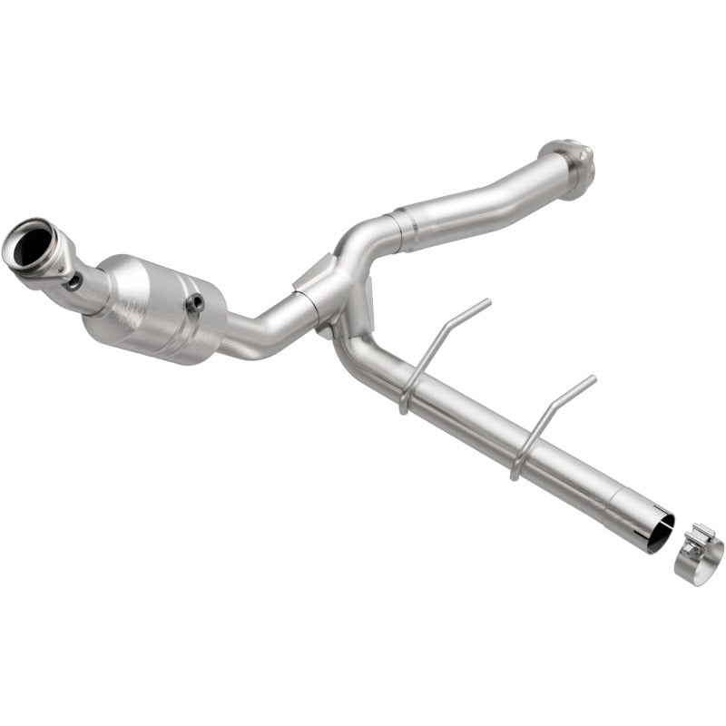 Magnaflow Conv DF 2011-2014 F-150 5.0L Underbody Secondary image