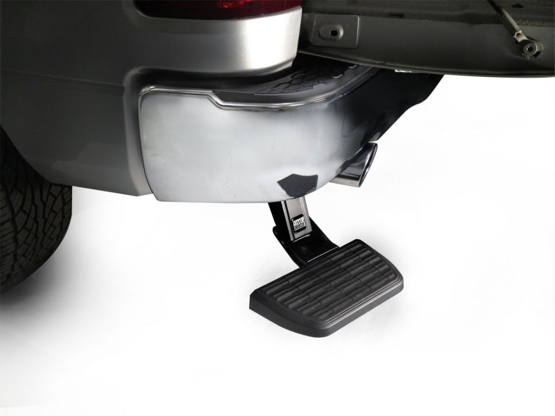 AMP Research 20-22 Jeep Gladiator (Launch/Overlnd/Rubicon/Sport/Sport S) BedStep - Black mounted on bumper